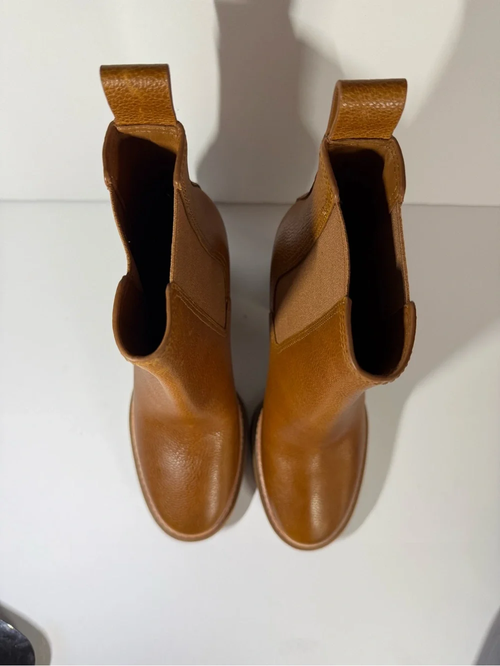 Tory Burch Women’s Chelsea Platform Boot in Cognac Brown size7.5